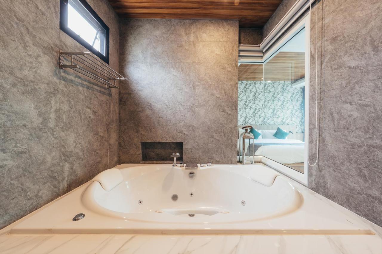 Poonsiri Varich Pool Villa Aonang Ao Nang Exterior foto